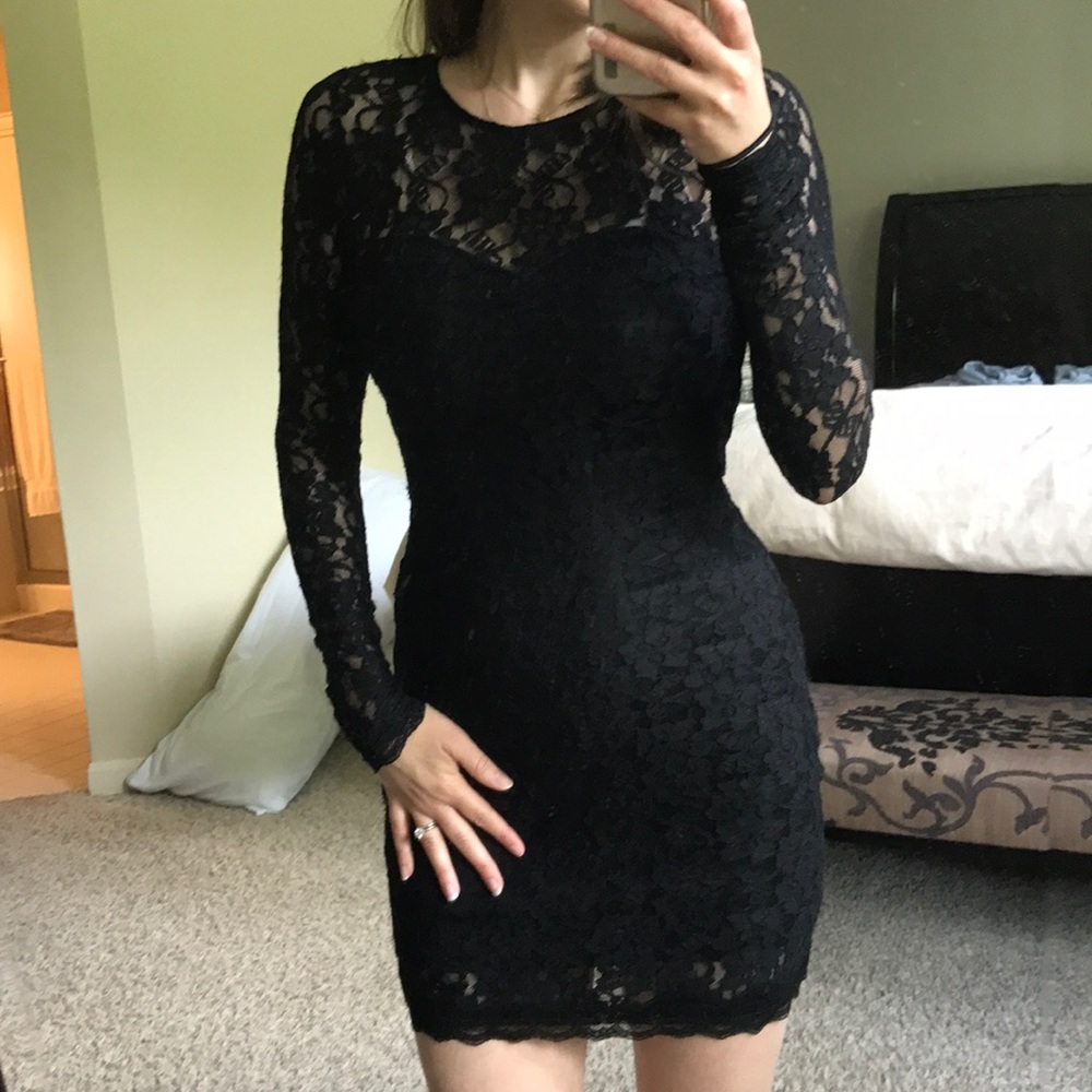 Black lace dress
